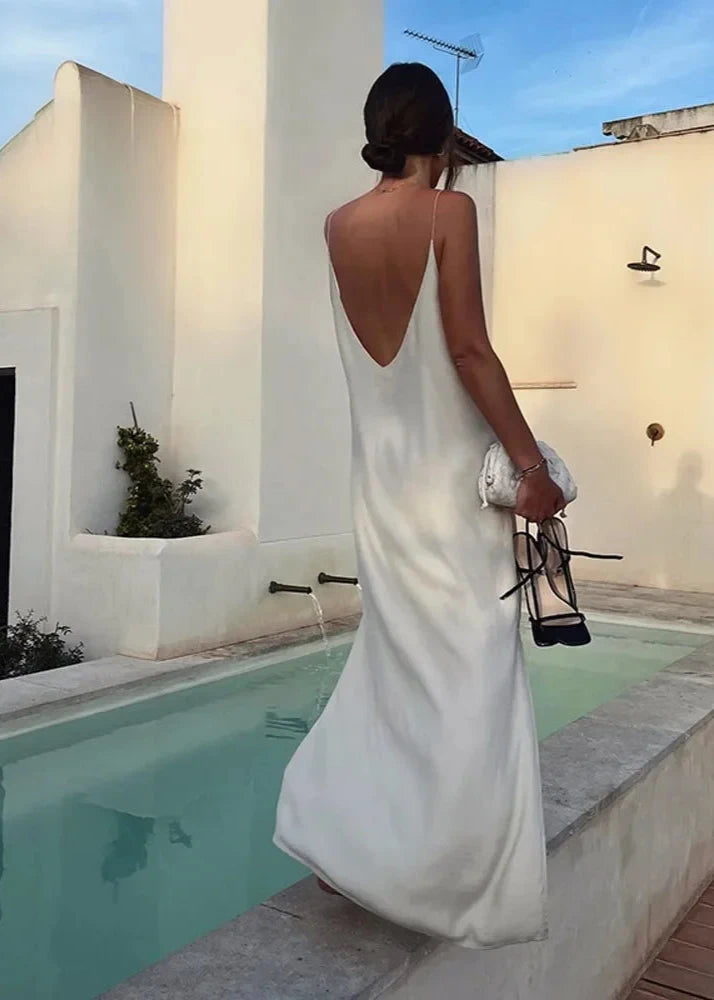 Vestido Midi Feminino Liso com Costas Nuas e Decote em V - Karla