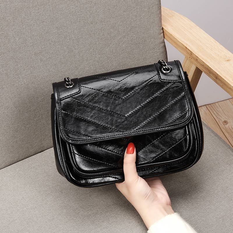 Bolsa Cross Body Look Vintage Dois Compartimentos Correntes Metal - Rock SF